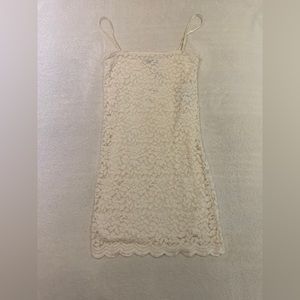 Zara - Flower Embroidered White Bodycon Dress